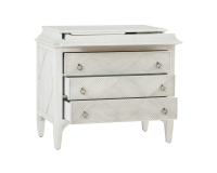 Marilyn Chest (G)